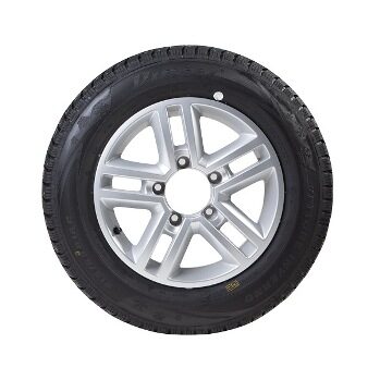 На выставочной экспозиции KAMA TYRES посетители Busworld смогли ознакомиться с шинами Viatti