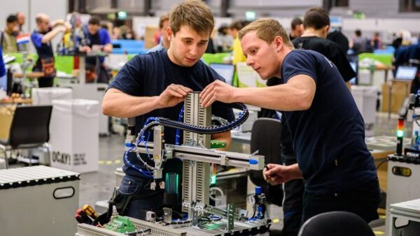 Московским школьникам дадут денежные призы за медали на конкурсе «EuroSkills 2018»