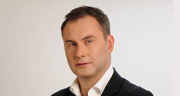 Стало известно, зачем психолог Михаил Козлов пикетировал компанию МТС